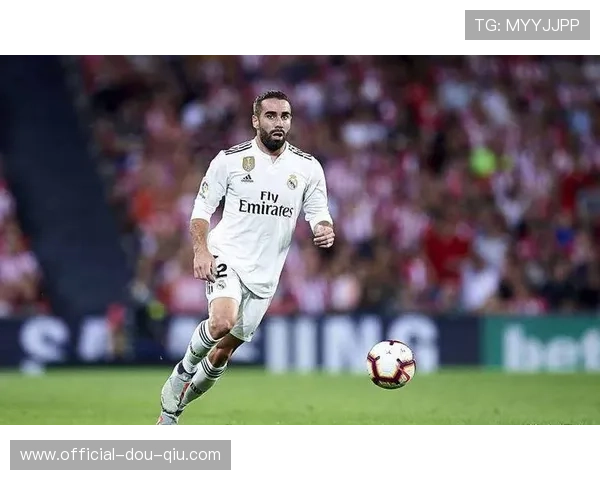 皇马队长卡瓦哈尔与主帅阿韦洛亚沟通，老将经验获关键战信任