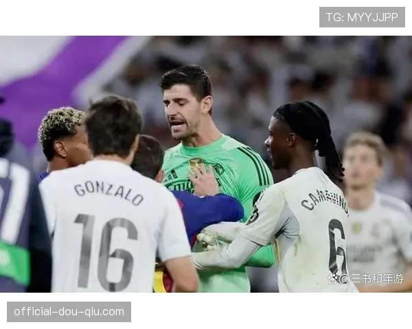 官方：主裁判就皇马vs巴萨一役中的争议越位判罚做出报告说明